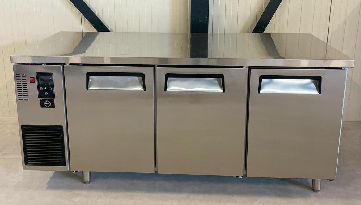 Koelwerkbank | RVS | Geventileerd | 3 Deurs | 180CM | Poten