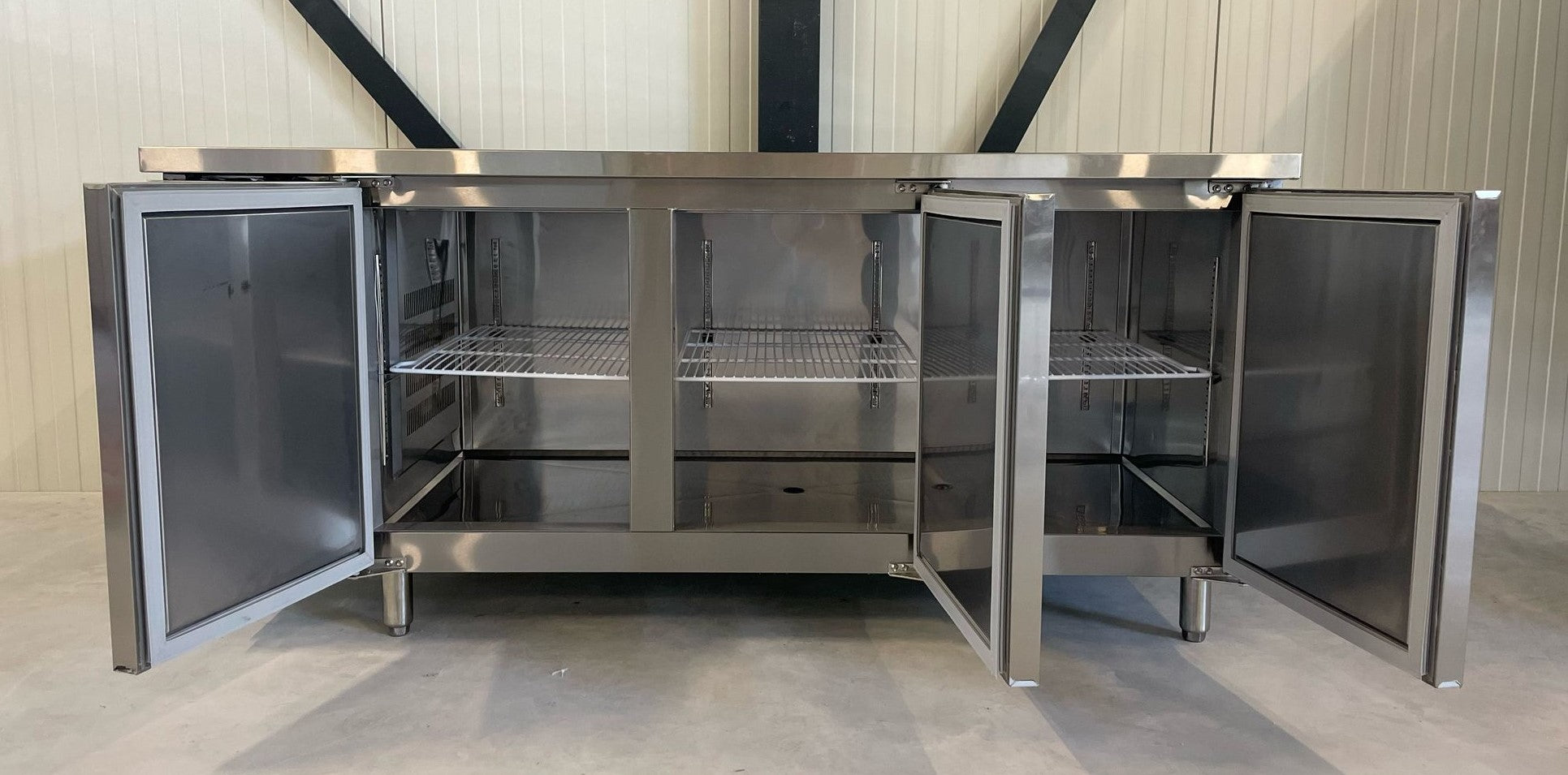 Koelwerkbank | RVS | Geventileerd | 3 Deurs | 180CM | Poten