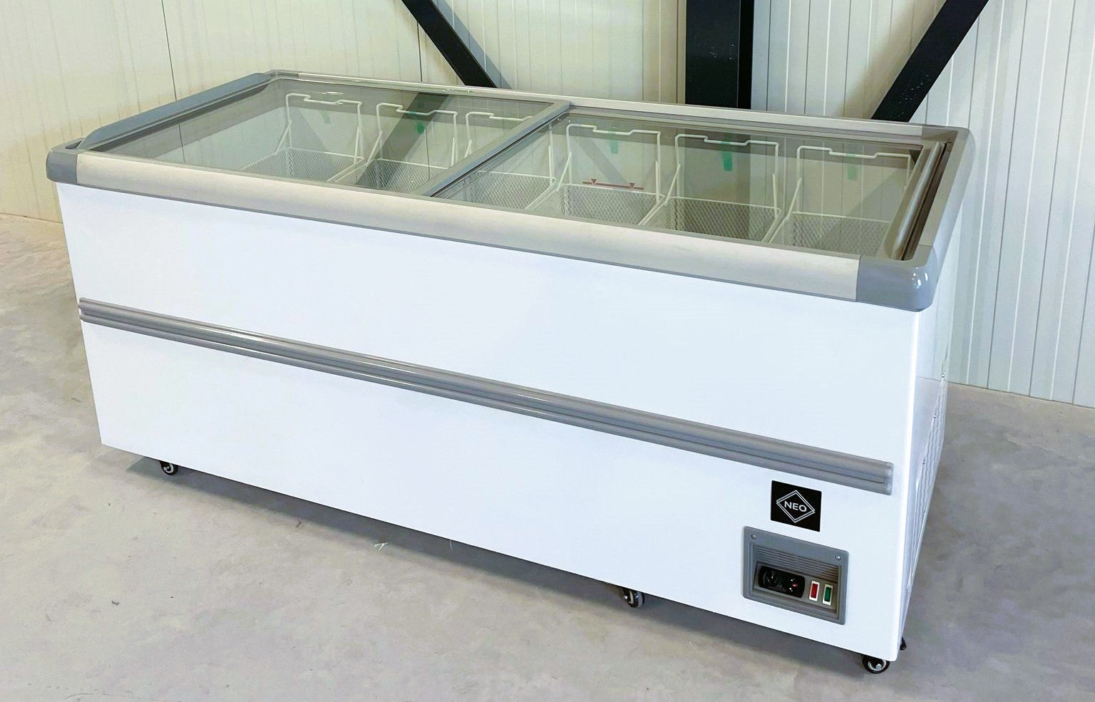 Supermarkt Vrieskist | 720L | Wit | -18°C/-23°C | Statisch | Schuifdeksels | 2015x815x840(h)mm