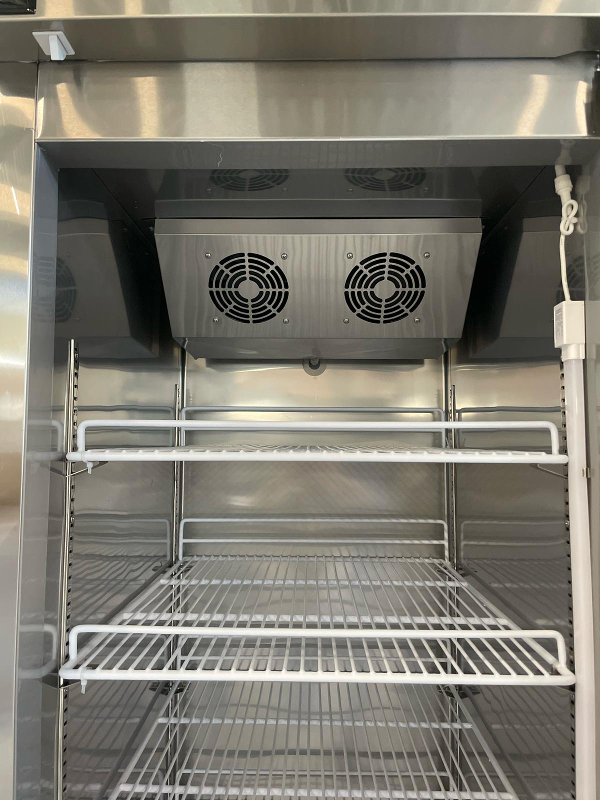 Koelkast | 500L | RVS | Geventileerd | 620x760x1980(h)mm | Wielen (geremd)